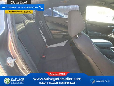 Used 2014 Dodge Charger SXT RWD image 13