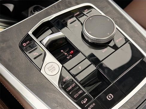 New 2026 BMW X5 xDrive40i AWD/4WD image 17
