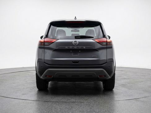 Used 2025 Nissan Rogue SV AWD/4WD image 7