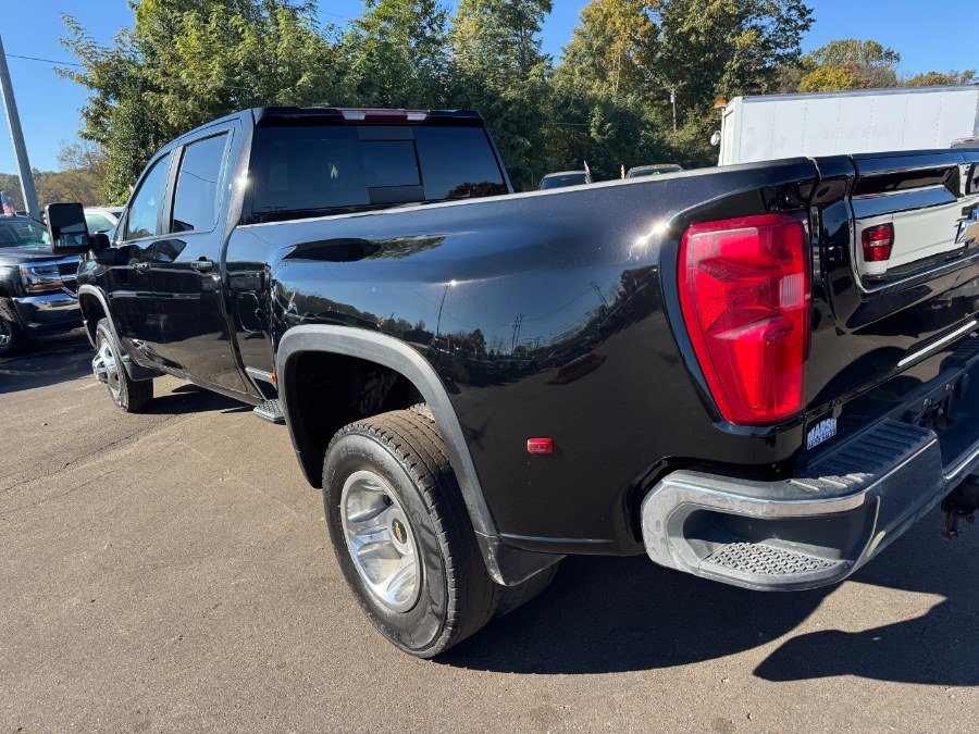 Used 2022 Chevrolet Silverado 3500 LT w/ Convenience Package AWD/4WD image 10