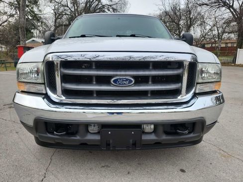 Used 2004 Ford F250 SUPER DUTY image 2