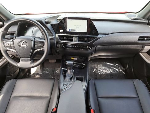 Used 2023 Lexus UX 250h FWD w/ Accessory Package (Z2) image 9
