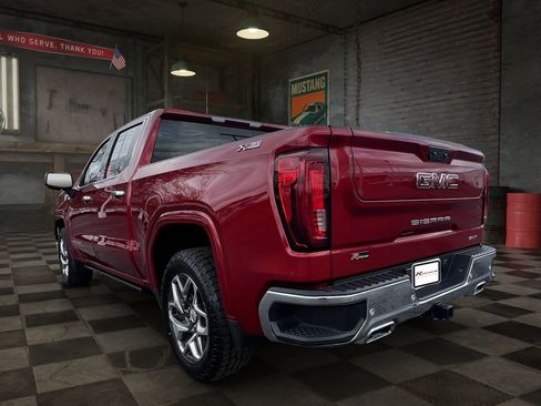 Certified 2023 GMC Sierra 1500 SLT w/ SLT Premium Package image 4