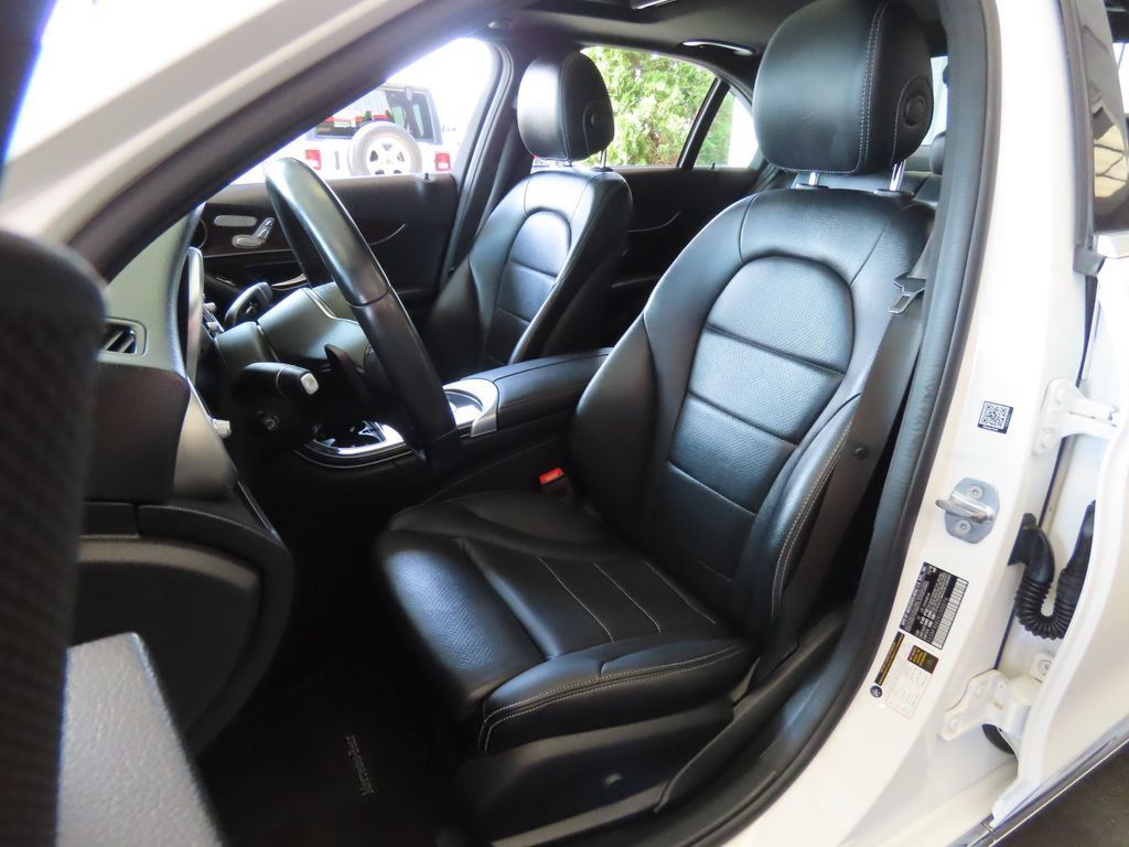 Used 2019 Mercedes-Benz C 300 4MATIC Sedan w/ Premium Package image 21