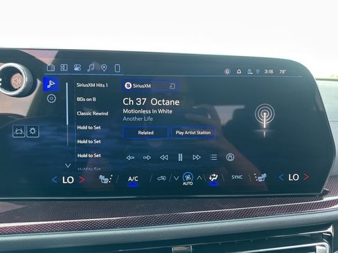 New 2026 Chevrolet Traverse Z71 image 36