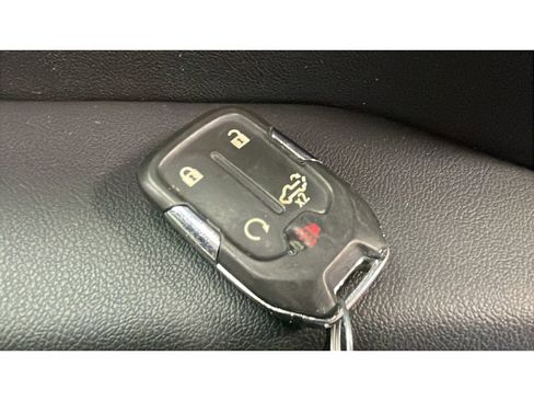 Used 2020 Chevrolet Silverado 1500 LTZ w/ LTZ Plus Package image 18