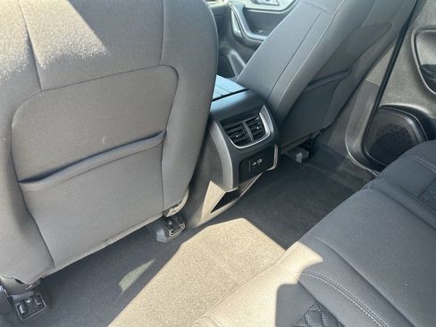Used 2020 Chevrolet Blazer LT AWD/4WD image 17