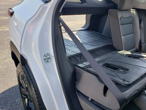 New 2026 Chevrolet Trax ACTIV image 32