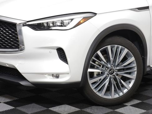 Used 2023 INFINITI QX50 Autograph AWD/4WD image 3