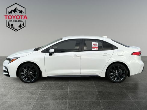 New 2026 Toyota Corolla SE w/ SE Package image 2