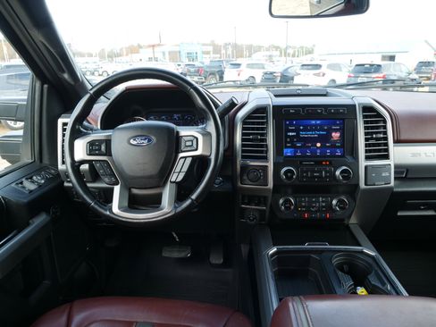 Used 2021 Ford F250 Platinum w/ FX4 Off-Road Package image 20