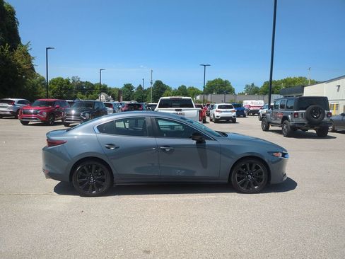 Used 2024 MAZDA MAZDA3 s AWD/4WD image 4