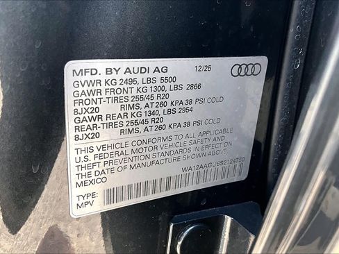 Used 2025 Audi Q5 Premium Plus AWD/4WD image 37