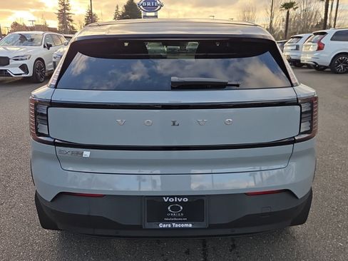 New 2026 Volvo EX30 Ultra w/ Protection Package Premier image 12