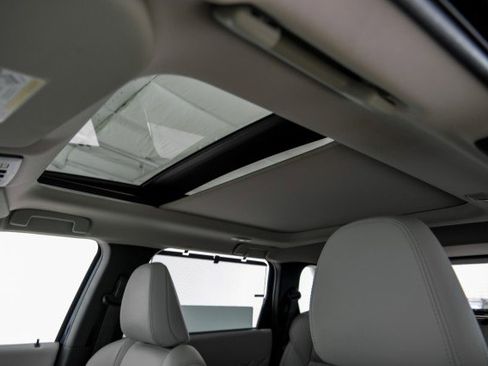 Used 2023 Mitsubishi Outlander SEL Black Edition image 25