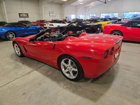 Used 2006 Chevrolet Corvette Base 2D Convertible w/ Preferred Equipment Group image 3