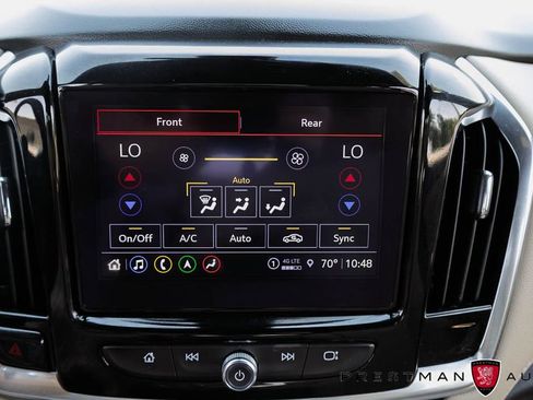 Used 2023 Chevrolet Traverse Premier AWD/4WD image 36