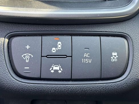 Used 2019 Kia Sorento SX AWD/4WD image 18