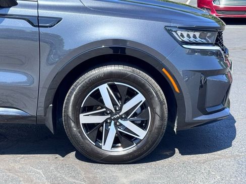 Used 2022 Kia Sorento S FWD image 43