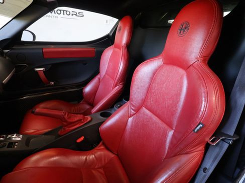 Used 2017 Alfa Romeo 4C Coupe RWD image 17