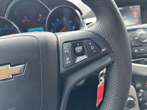Used 2016 Chevrolet Cruze LT w/ Sun And Sound Package image 26