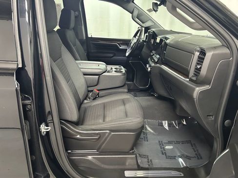 Used 2022 GMC Sierra 1500 Elevation AWD/4WD image 12