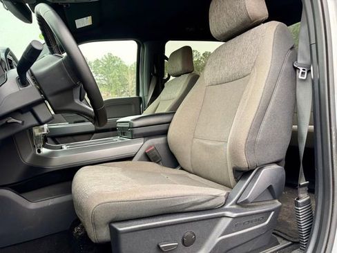 Used 2024 Ford F150 XLT w/ Mobile Office Package image 27