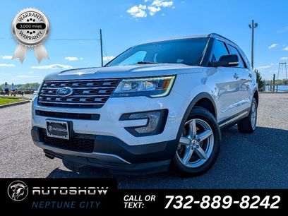 Used 2017 Ford Explorer XLT w/ Equipment Group 202A