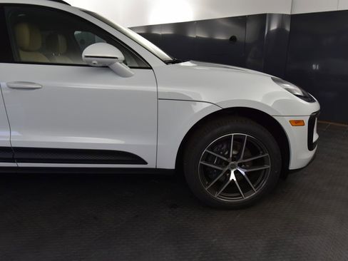 New 2026 Porsche Macan AWD/4WD image 35