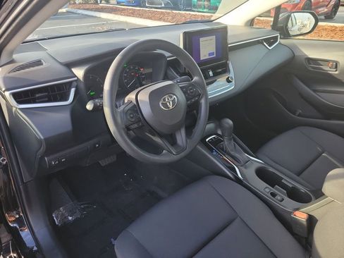 Used 2024 Toyota Corolla LE image 18