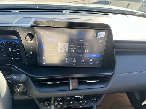 New 2026 Subaru Outback Touring XT w/ Touring Package AWD/4WD image 10