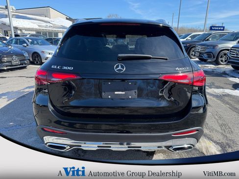 Used 2026 Mercedes-Benz GLC 300 4MATIC image 7
