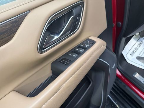 Used 2023 Chevrolet Tahoe Premier image 14