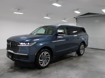 New 2027 Lincoln Navigator L Reserve