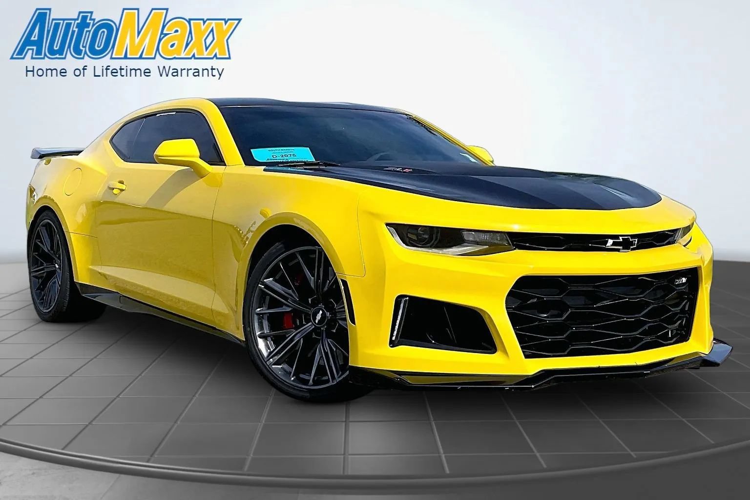 Used 2018 Chevrolet Camaro ZL1 RWD image 3