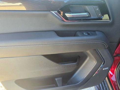 New 2026 GMC Yukon XL Elevation image 12