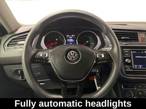 Used 2020 Volkswagen Tiguan S image 16