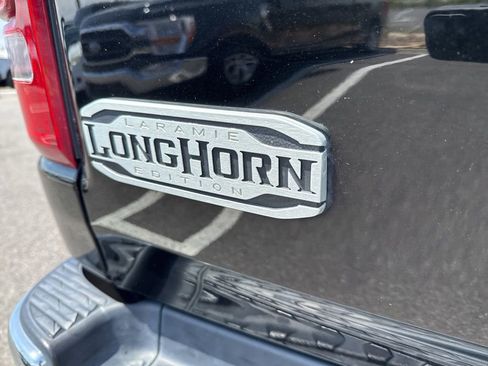 Used 2019 RAM 1500 Limited image 12