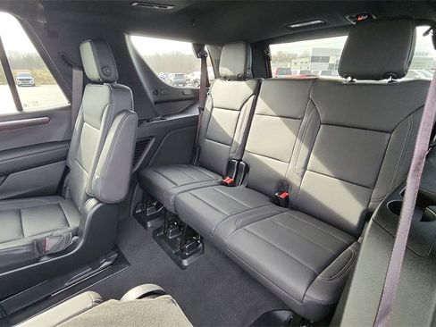 Used 2025 Chevrolet Tahoe LT w/ Comfort Package image 28