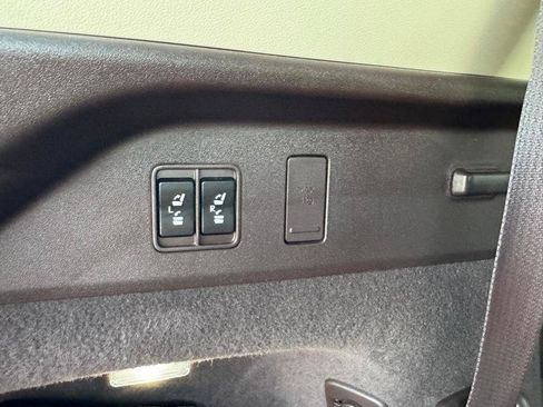 Used 2019 Lexus RX 350L AWD image 32