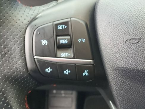 Used 2025 Ford Escape ST-Line image 26