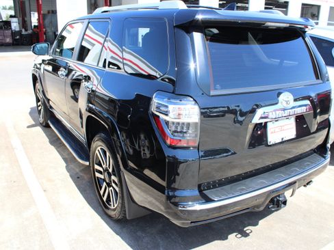 Used 2024 Toyota 4Runner Limited RWD image 7