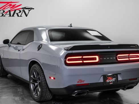 Used 2021 Dodge Challenger R/T Scat Pack image 12