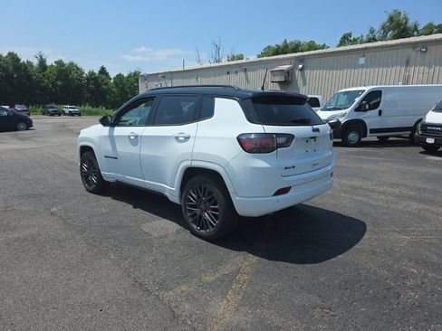 Used 2024 Jeep Compass Limited w/ High Altitude Package AWD/4WD image 5