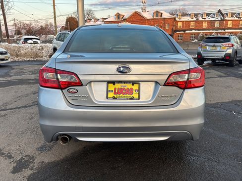 Used 2015 Subaru Legacy 2.5i Premium image 7