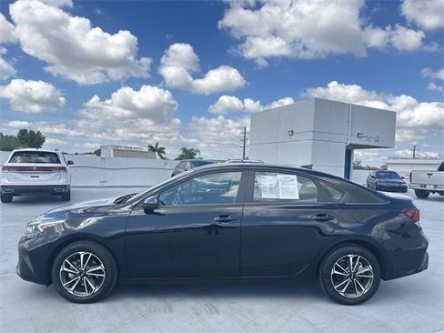 Used 2024 Kia Forte LXS image 23