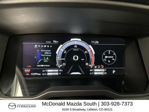 Used 2025 Toyota Tundra Limited AWD/4WD image 15