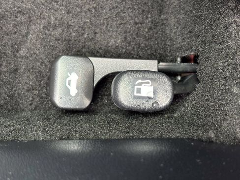 New 2026 Kia K4 FWD image 18