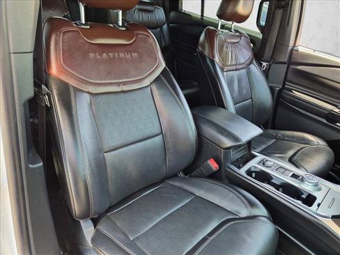 Used 2021 Ford Explorer Platinum AWD/4WD image 19