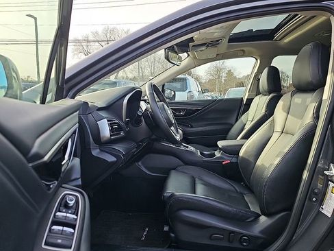 Used 2023 Subaru Outback Limited image 14